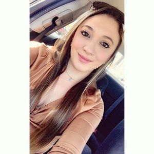 Meet your Posher, Fernanda